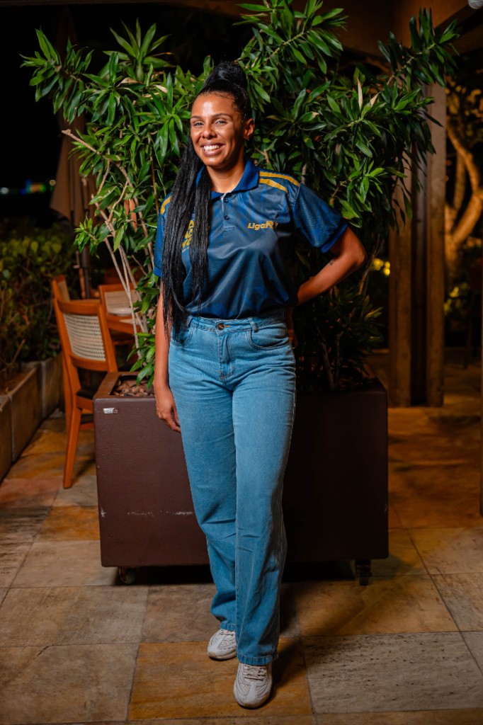 Administrativo: Carolline Cardoso