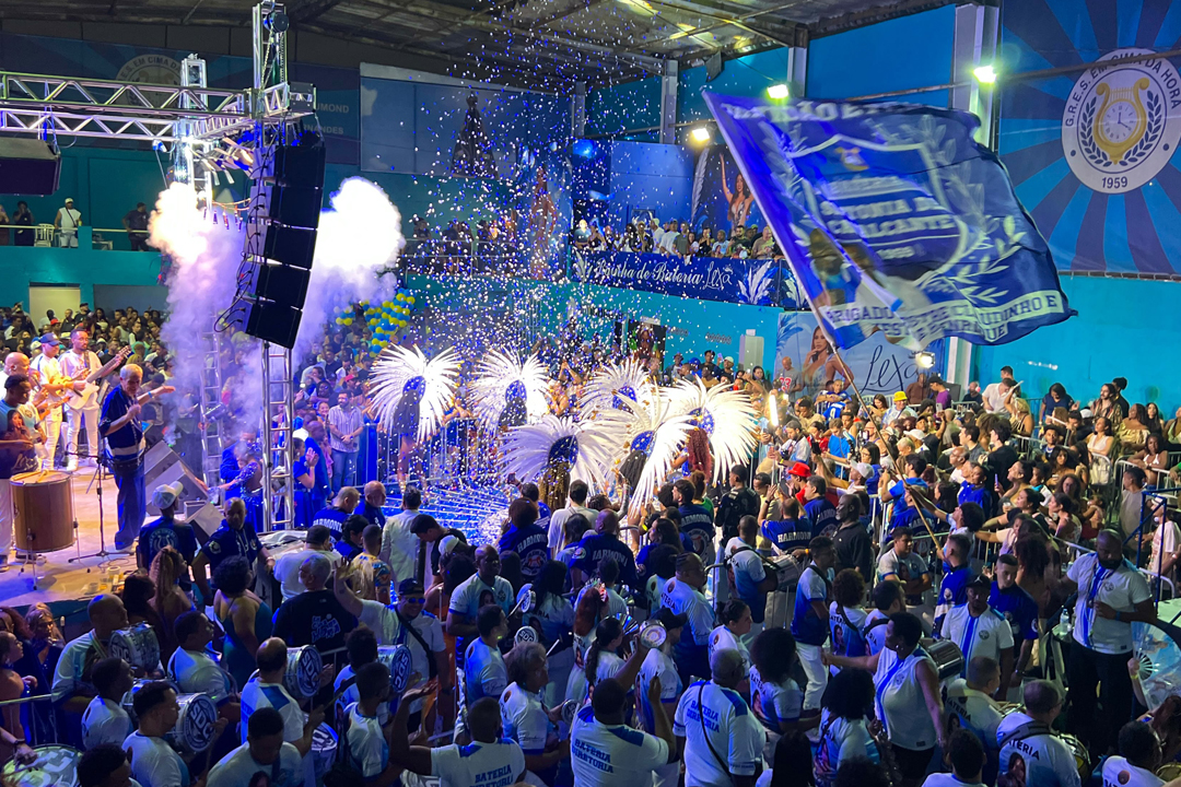 Em Cima da Hora realiza última grande final do Carnaval carioca e define samba-enredo para 2027